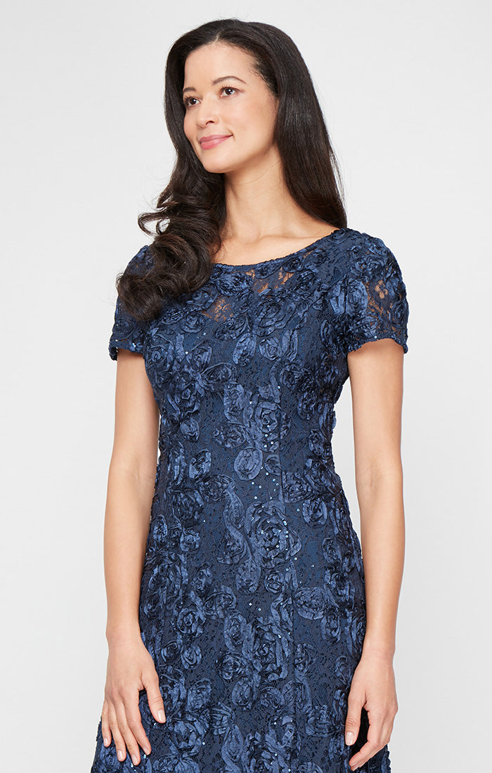 Petite Evelyn Rosette Lace Long Gown