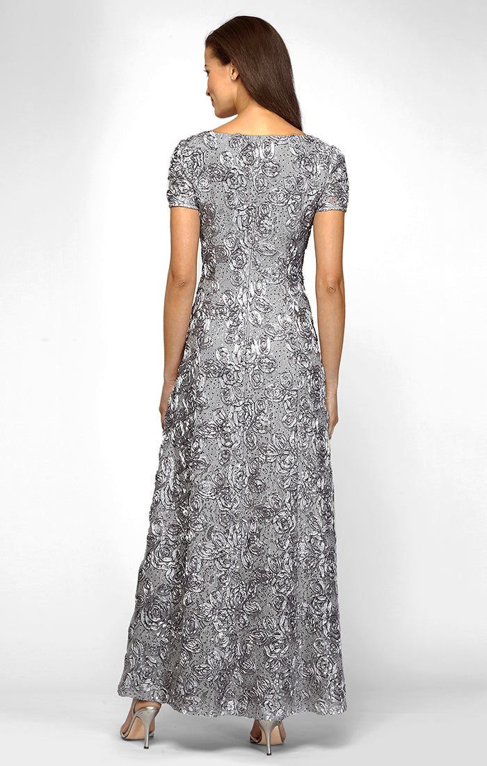 Petite Evelyn Rosette Lace Long Gown