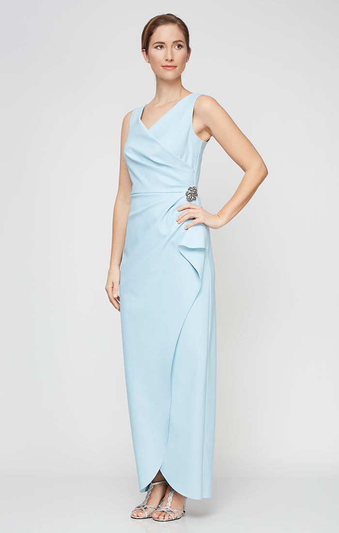 Petite Ava Sleeveless Contour Gown