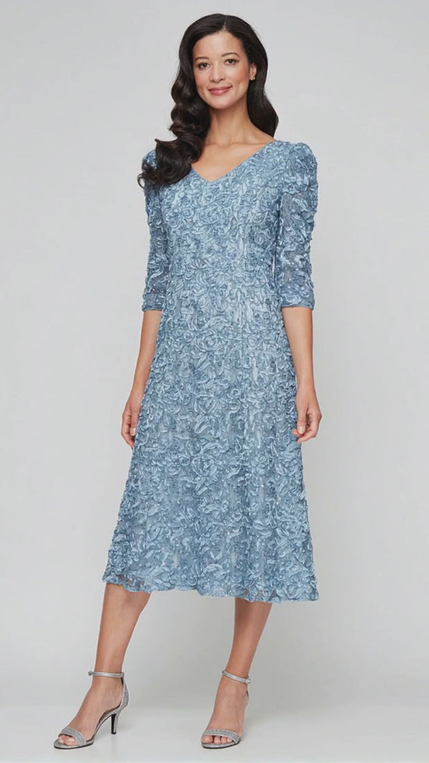 Regular - V-Neck Soutache Dress with Puff Shoulder Detail