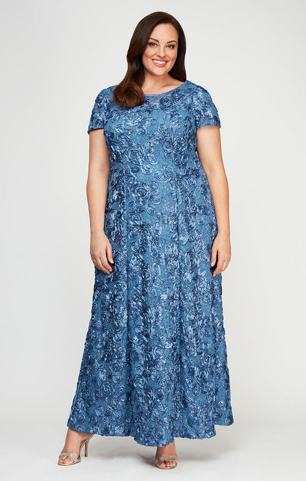 Plus - Evelyn Rosette Lace Long Gown