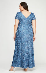 Plus - Evelyn Rosette Lace Long Gown