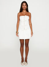 Think And Smile Strapless Tie Detail Playsuit White