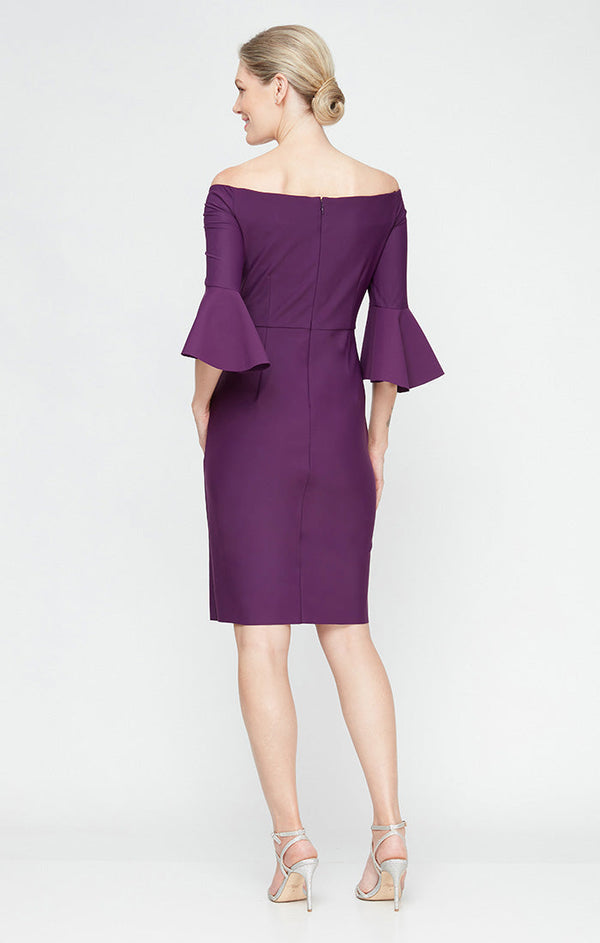 Regular - Contour Off-the-Shoulder Party Dress with Bell Sleeves