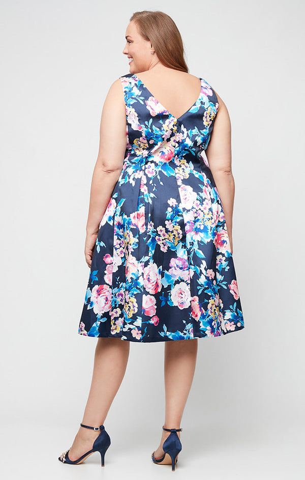 Plus - Midi Sleeveless Printed Stretch Faille A-Line Dress with V-Neckline